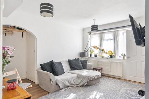 2 bedroom flat for sale, Mayfields, Keynsham, Bristol