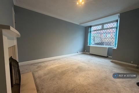 2 bedroom terraced house to rent, Nancroft Crescent, Leeds, LS12