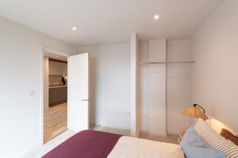 1 bedroom apartment to rent, at Property Sense, Apt 0403, Talbot Road M16