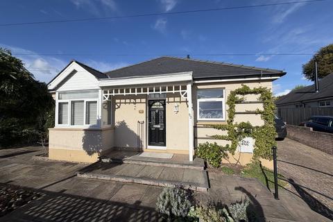 2 bedroom detached bungalow for sale, Park Crescent, Abergavenny