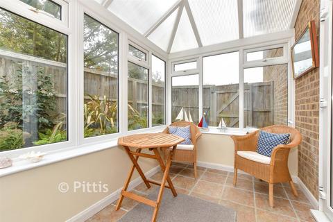 3 bedroom end of terrace house for sale, Lanes End, Totland Bay PO39