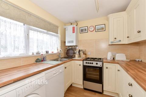 3 bedroom end of terrace house for sale, Lanes End, Totland Bay PO39