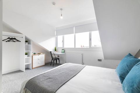 6 bedroom house to rent, Stanmore Place, Leeds LS4