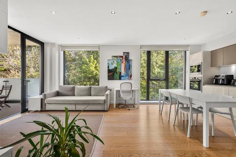 2 bedroom apartment for sale, Hornbeam House, 22 Quebec Way, Canada Water, London, SE16