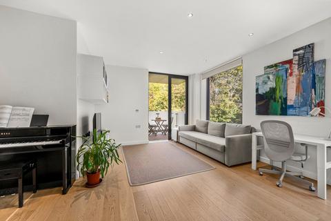 2 bedroom apartment for sale, Hornbeam House, 22 Quebec Way, Canada Water, London, SE16