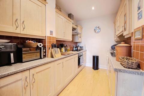 2 bedroom flat for sale, Clarence Parade, SOUTHSEA, Hampshire, PO5