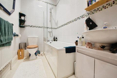 2 bedroom flat for sale, Clarence Parade, SOUTHSEA, Hampshire, PO5