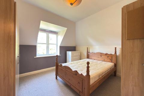2 bedroom flat to rent, Winton Court, Winchester Road, Southampton, SO16