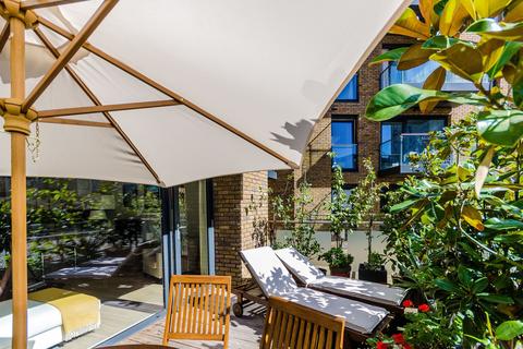 3 bedroom flat for sale, Sirius House, Seafarer Way, Canada Water, London, SE16