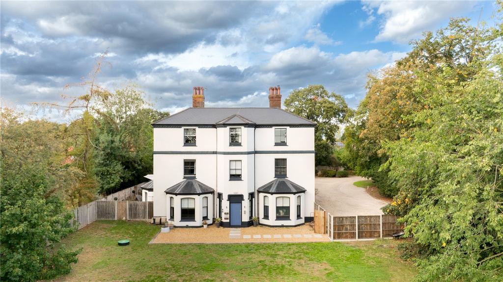 Church Road, Yelverton, Norwich... 3 bed penthouse for sale - £465,000