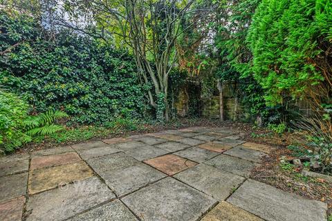3 bedroom chalet for sale, Adams Close, Tenterden TN30