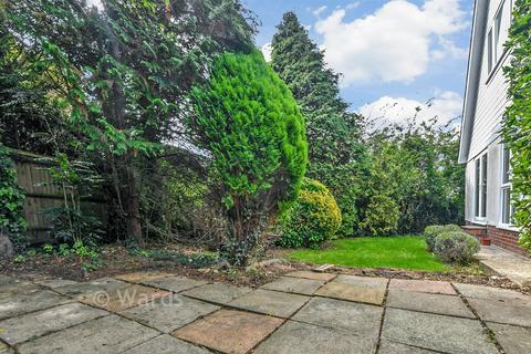 3 bedroom chalet for sale, Adams Close, Tenterden TN30