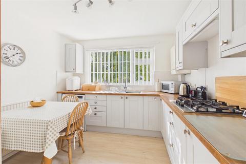 2 bedroom detached bungalow for sale, Lindale, Woodthorpe