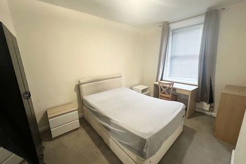 2 bedroom ground floor flat to rent, Barrack Road, Newcastle upon Tyne, Tyne and Wear, NE4 5AY