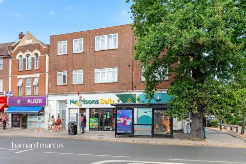 2 bedroom apartment to rent, Malden Road, NEW MALDEN