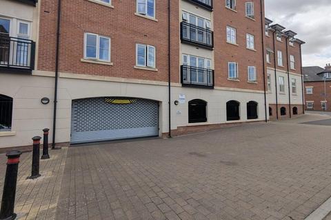 2 bedroom house to rent, Austin Court Diglis Worcester