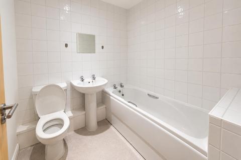 2 bedroom apartment to rent, The Bar, Newcastle Upon Tyne, NE1