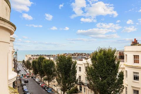 1 bedroom flat to rent, Lansdowne Place, Hove
