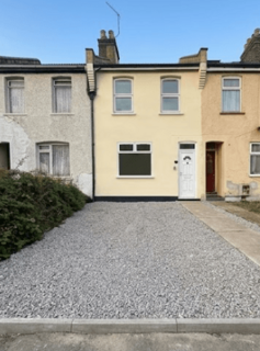 3 bedroom terraced house to rent, Blewitts Cottages, RAINHAM, RM13 8SL