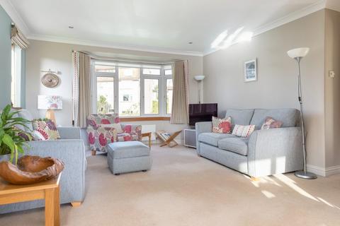 2 bedroom flat for sale, Orchard Court, Orchard Park Avenue, Thornliebank
