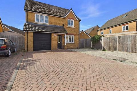 4 bedroom detached house for sale, Hammond Close, Hertfordshire SG8
