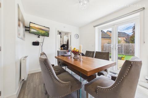 4 bedroom detached house for sale, Hammond Close, Hertfordshire SG8