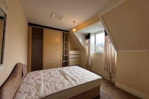 4 bedroom house to rent, Mackie Avenue, Bristol BS34