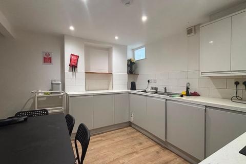 4 bedroom house to rent, Blenheim Street, Bristol BS5