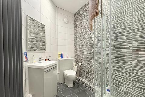 2 bedroom flat to rent, Percy Street, Newcastle Upon Tyne