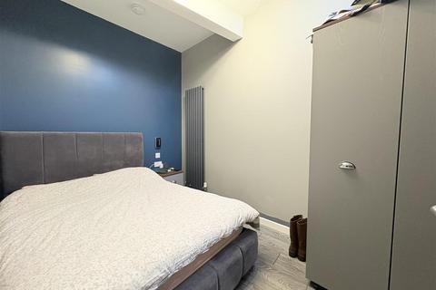 2 bedroom flat to rent, Percy Street, Newcastle Upon Tyne