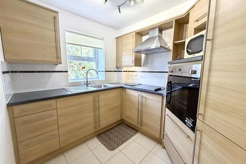 undefined, Tregolls Road, Truro