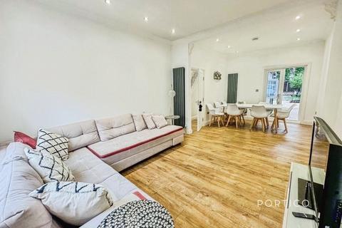 3 bedroom house to rent, Buxton Road, E15