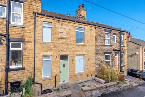 2 bedroom terraced house to rent, Nunthorpe Road, Leeds