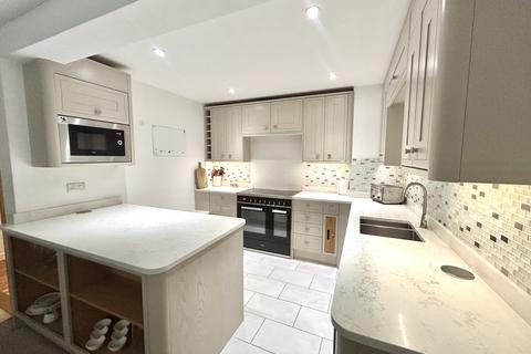 undefined, Neptune Square, Ipswich IP4