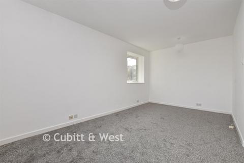 2 bedroom flat for sale, Birch Court, Wallington SM6