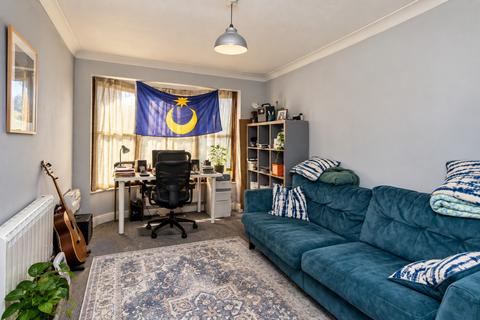 1 bedroom apartment to rent, Bonchurch Road, Brighton BN2