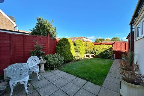 1 bedroom apartment for sale, Waterford Road, Highcliffe, Christchurch, Dorset, BH23