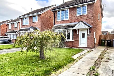 3 bedroom detached house to rent, Melrose Drive, Crewe