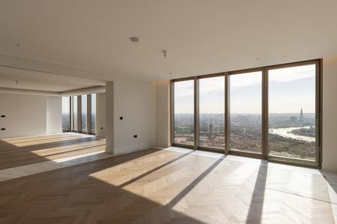 3 bedroom penthouse for sale, Landmark Pinnacle, Marsh Wall, London, E14