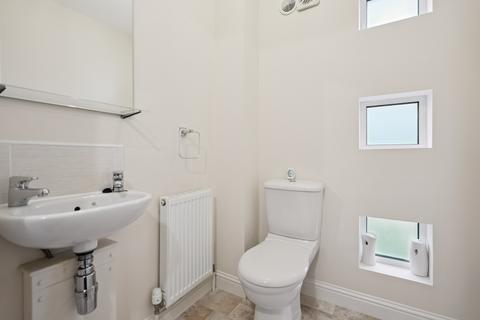 2 bedroom terraced house to rent, Erskine Street, Stirling, Stirling, FK7 0QN