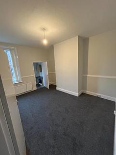 2 bedroom flat to rent, Greystoke Avenue, Sandyford