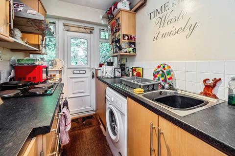 undefined, Willow Court, Beverley