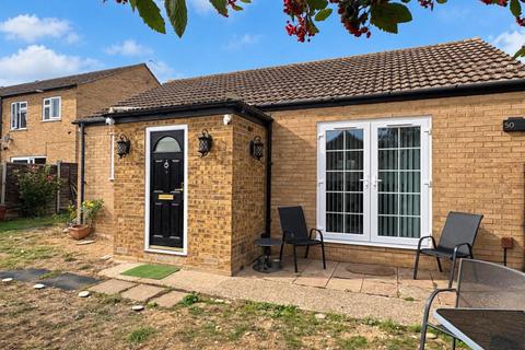 2 bedroom detached bungalow for sale, Apsledene, Gravesend