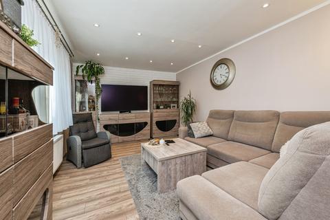 3 bedroom semi-detached house for sale, Princess Road, Dewsbury