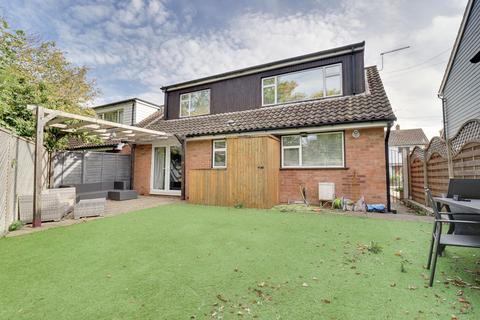 3 bedroom detached house for sale, Ash Groves, Sawbridgeworth, CM21