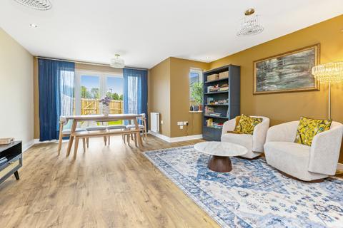 3 bedroom semi-detached house for sale, 18 Niven Way, Edinburgh, EH12 8FP