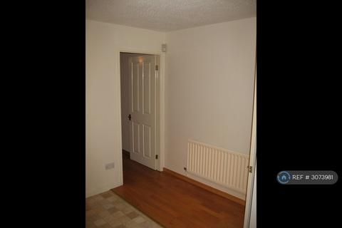 2 bedroom terraced house to rent, Leeds Avenue, Worcester, WR4