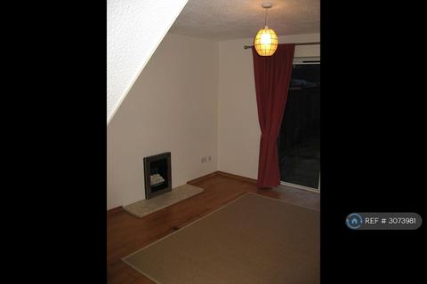 2 bedroom terraced house to rent, Leeds Avenue, Worcester, WR4