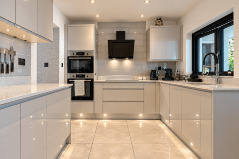 2 bedroom terraced house for sale, Tremorfa, Cardiff CF24