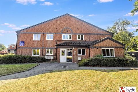 Retail property (high street) for sale, 68-82 Kenyon Ln Manchester M24 2GT